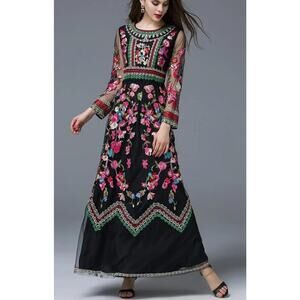 By Megyn Maxi Dress Women Size 10/12 (Estimated) Black Embroidered Floral Mesh